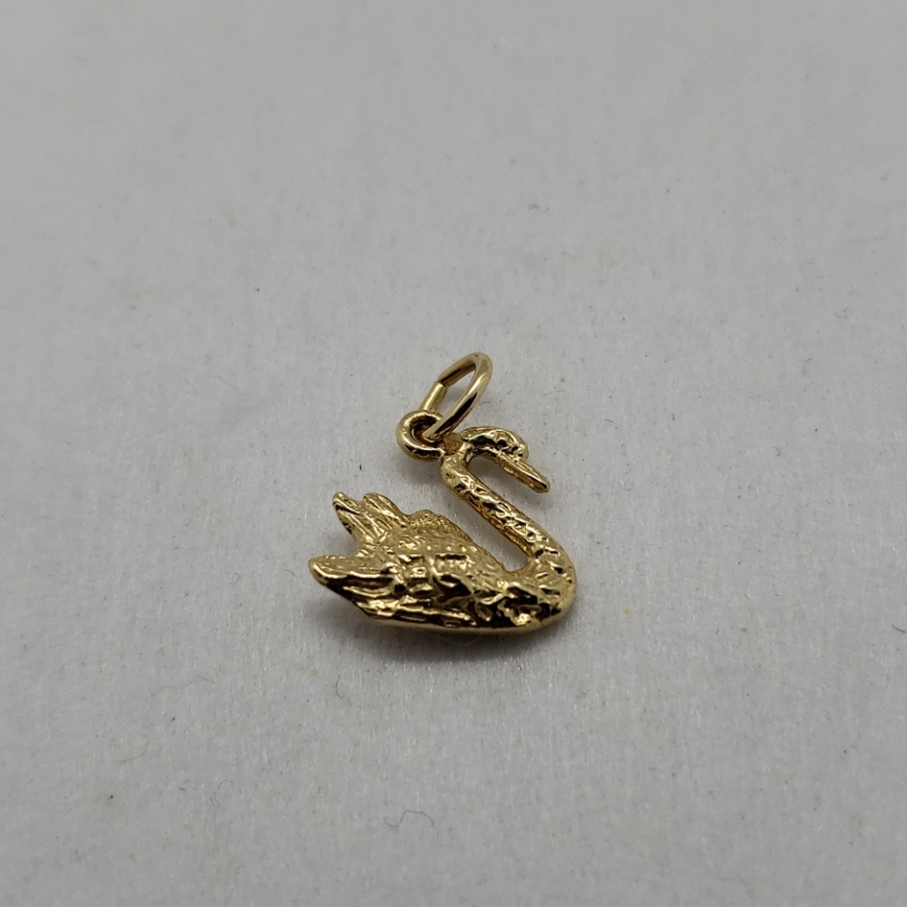 14k Swan Bird Pendant Solid Yellow Gold